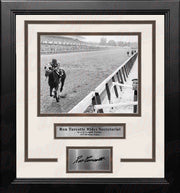 Ron Turcotte Riding Secretariat '73 Belmont Stakes Framed Horse Racing Photo with Engraved Autograph - Dynasty Sports & Framing 