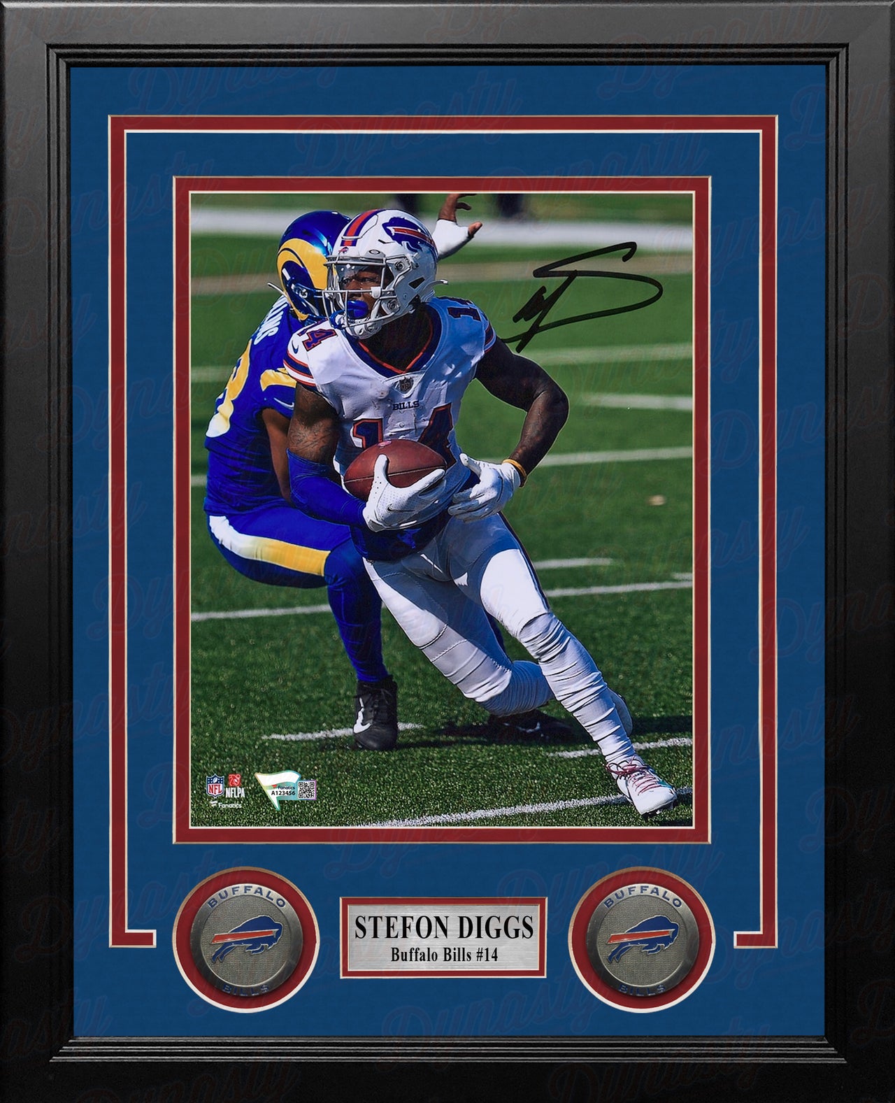 Stefon Diggs in Action Buffalo Bills Autographed 8" x 10" Framed Football Photo - Dynasty Sports & Framing 