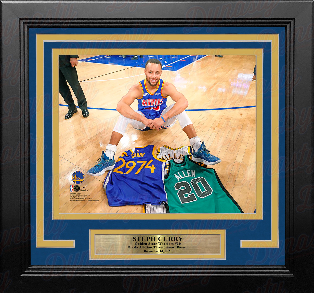 Steph Curry with 3-Point Record Jerseys Golden State Warriors 8" x 10" Framed Basketball Photo - Dynasty Sports & Framing