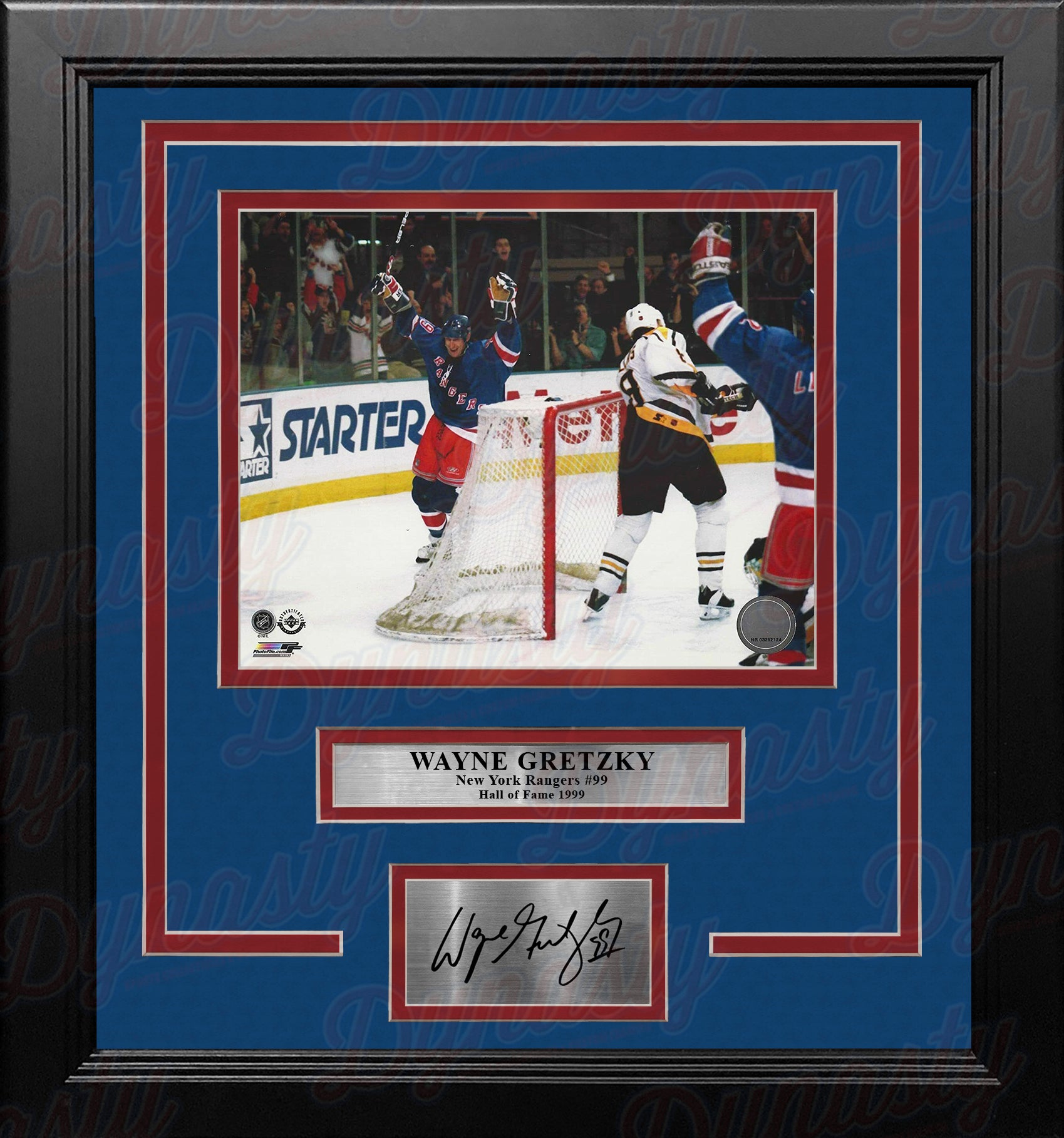 Wayne Gretzky Goal Celebration New York Rangers 8" x 10" Framed Hockey Photo with Engraved Autograph - Dynasty Sports & Framing 