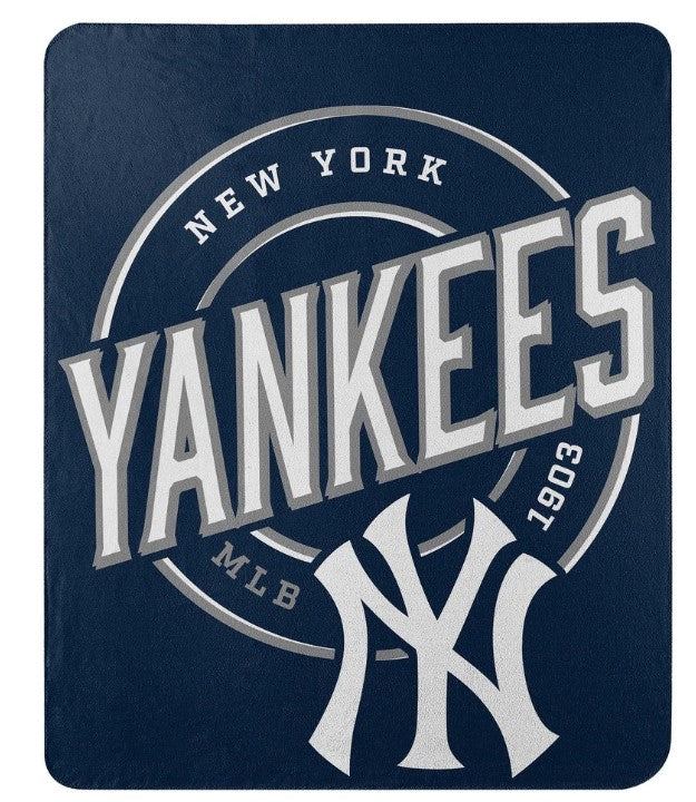 New York Yankees 50" x 60" Campaign Fleece Blanket - Dynasty Sports & Framing