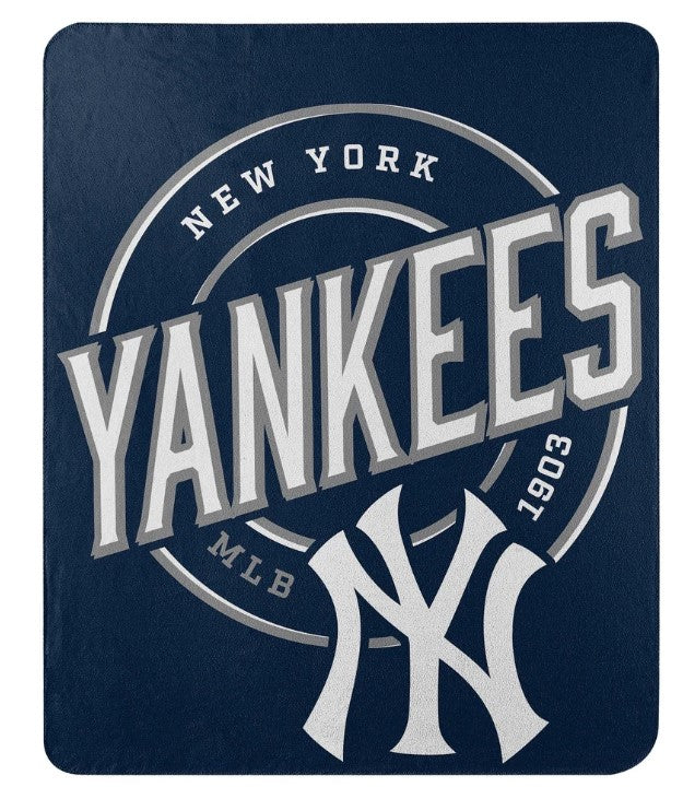 New York Yankees 50" x 60" Campaign Fleece Blanket - Dynasty Sports & Framing 
